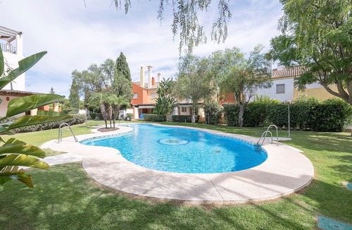 El Puerto de Santa Maria Ski Chalet | Rocio - Three Bedroom Chalet, Sleeps 5