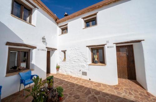 Laroya House | Romantic house for 2 or 4 people with jacuzzi