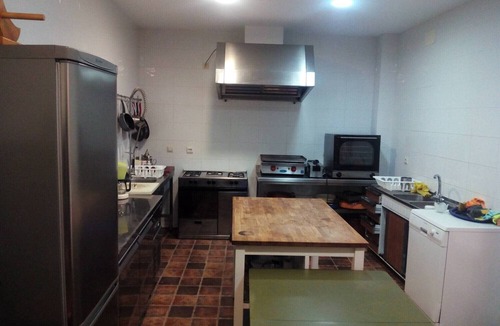 Villarrubia de Santiago Apartment | Room 4 with Private Garden - El Sueño De Lucrecia, Toledo