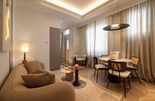 Milla de Oro Apartment | Royal Apartment in Barrio Salamanca