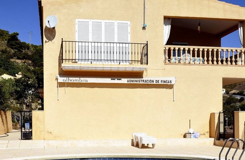 Bedar Cottage | Rural apartments in a natural environment with sea views, 15 minutes away.