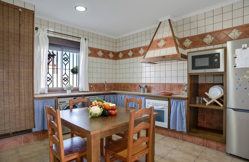 San Ambrosio House | Rural Chalet Acebuche with Private Pool in Vejer de la Frontera