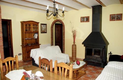 Pozo Alcon House | Rural Fábrica del Azúcar 1