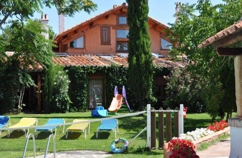 Olmedo Apartment | Rural guest house near Valladolid