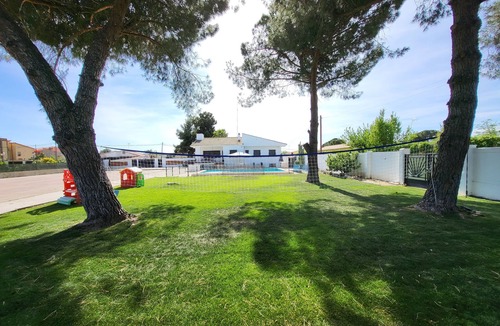 El Viso de San Juan Ski Chalet | Rural House El Jardín de los Niños 2