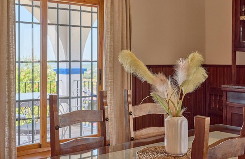 Hornachuelos House | Rural House El Mirador with Pool, Barbecue, Mountain Views & Wi-Fi in Natural Park