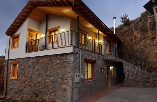 La Omanuela House | Rural House in the mountain of León by Interhome