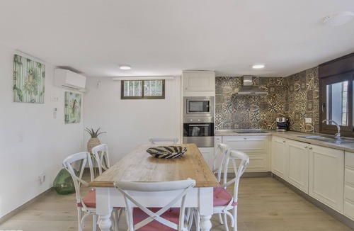 Ronda House | Rural House 'Las Mimosas Ronda' with Mountain Views, Wi-Fi, and Air Conditioning