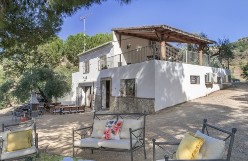 Ronda House | Rural House 'Las Mimosas Ronda' with Mountain Views, Wi-Fi, and Air Conditioning