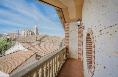 Coca House | Rural House Los Alisos with Private Pool and Terrace in Coca, Segovia