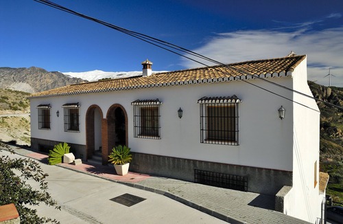Conchar Cottage | Rural house next to Granada. Free WIFI