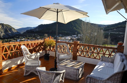 Conchar Cottage | Rural house next to Granada. Free WIFI