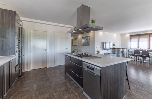 El Berrueco House | Rural House Sierra Norte Madrid with Private Pool and Mountain Views