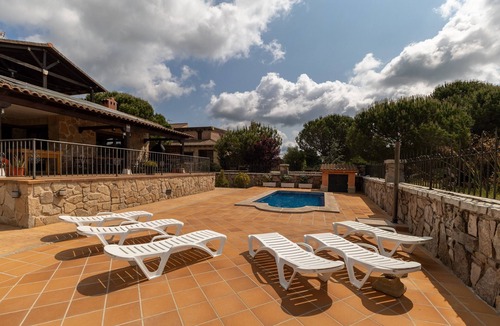 El Berrueco House | Rural House Sierra Norte Madrid with Private Pool and Mountain Views