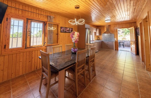 Velez-Malaga Cottage | RURAL HOUSE WITH PRIVATE POOL SEMI CLIMATED TO 10 MINUTES OF BEACH