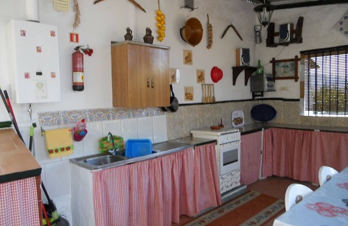 Alpandeire House | Rural lodging with private pool. Beautiful views to the mountains (2-5 guests).