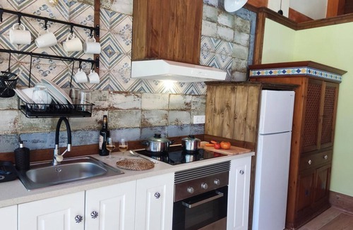 Carmona Apartment | Rural Retreat El Grifo – Relax Near Seville with Private Pool and Outdoor Space
