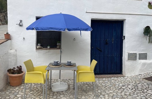Competa Apartment | Rural study in the acebuchal