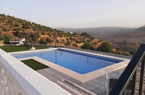 El Gastor Cottage | Rural Tourist Housing Villa Madrid Alcazar