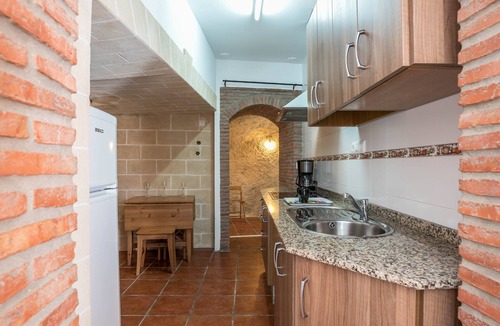 San Ambrosio Apartment | Rustic Holiday Apartment "Casa La Costanilla A" with Rooftop Terrace
