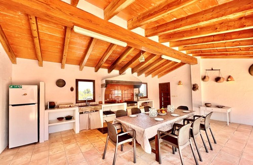Fustera Villa | Rustic Mediterranean villa in Benissa for 8 people · Swimming pool with sun terrace and peaceful surroundings · Villa Mariposa
