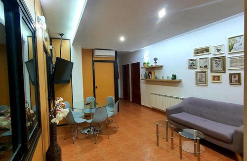 Casas Baratas Apartment | San Jorge, Parking Privado Gratis