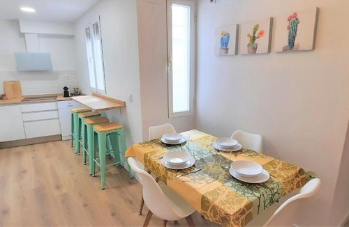 San Pedro Apartment | San Pedro Parking Gratis Coche Mediano
