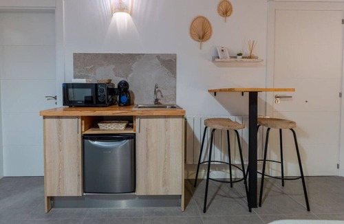 Villafufre Condo | Sandoñana Palace | by Urban Hosting suite 3