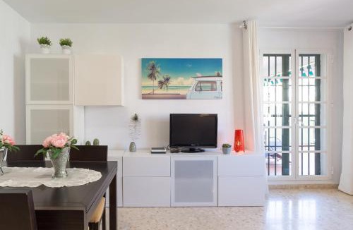 Guadalmar Apartment | Sandy Playa Golf Málaga con Parking