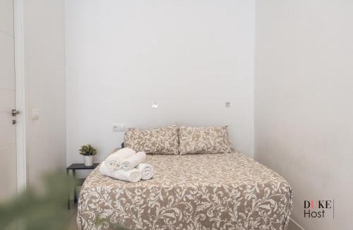 Atocha Apartment | Santa Maria de la cabeza2 Apartments