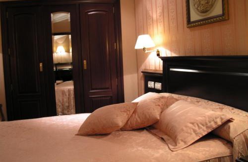Linares Hotel | Santiago