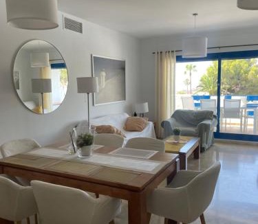 Castillo de Sabinillas Apartment | Sea view apartment with great terrace and 4 pools - Duquesa Suites 430