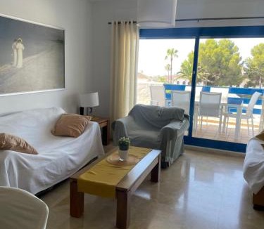 Castillo de Sabinillas Apartment | Sea view apartment with great terrace and 4 pools - Duquesa Suites 430