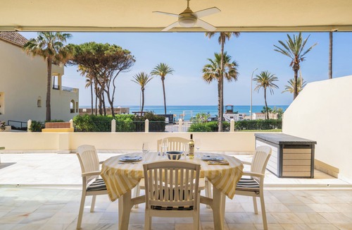 Nikki Beach Apartment | Sea View at White Pearl Beach II, Elviria, Marbella