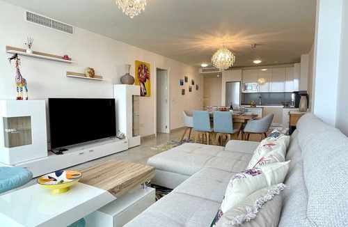 Mijas Apartment | Sea View @ Casa Banderas, La Cala 3 bed Luxurious