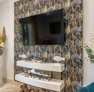 Sotogrande Apartment | Seaside Azure Oasis II, Paseo del Mar 2BR+Parking