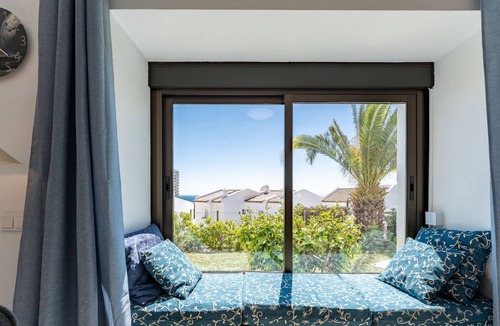 Torrequebrada Ski Chalet | Seaview/3BED/Sauna/Pool/Parking REF033