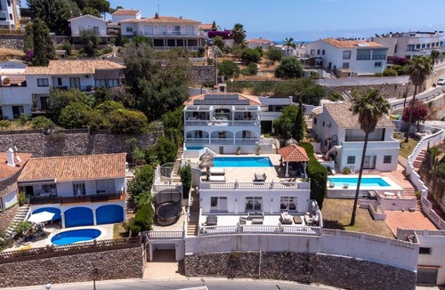Torreblanca House | Seaview Villa in Fuengirola, Pool, Sleeps 16