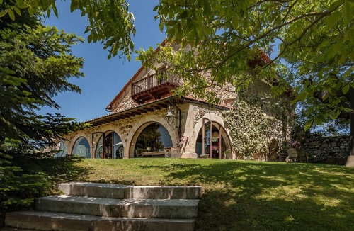Hornedo Villa | Secret Retreat by Fidalsa