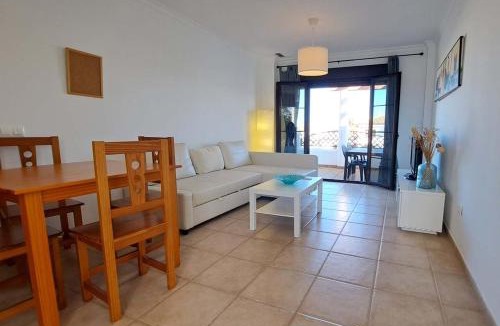Poblado de Sancti Petri Apartment | Segunda planta con terraza y solarium en Coto de Sancti Petri