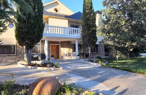 Alpedrete Cottage | Self catering Robertina for 12 people