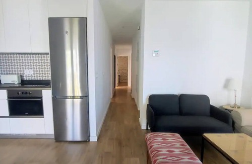 La Palmera-Reina Mercedes Apartment | Sepulveda, Tranquilo y con Piscina by Outin
