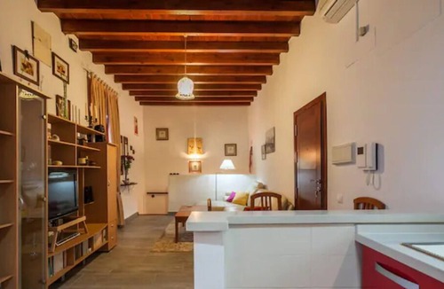 San Julian Apartment | Sevilla center next to the church of San Luis