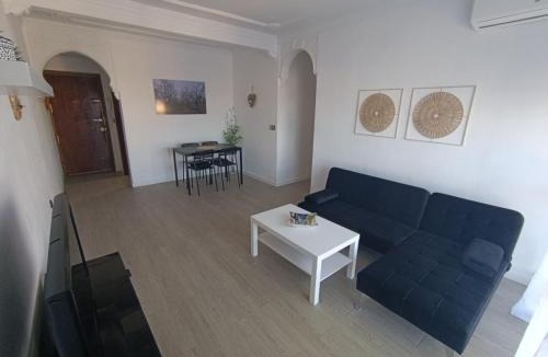 Alcala de Guadaira Apartment | Sevilla Gateway a 10 min Sevilla y cerca aeropuerto, 3 habitaciones, 2 camas en cada habitación y sofá cama