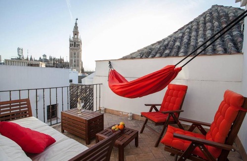 Santa Cruz Apartment | SevilleBnB Group- Angeles House, private terrace with Cathedral Views
