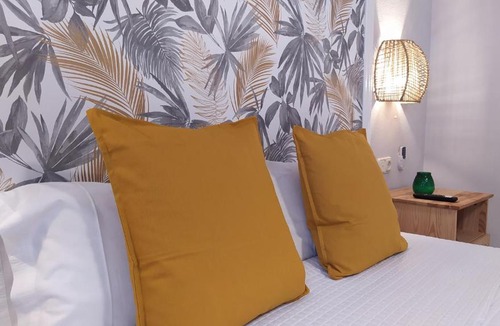 Jerez de la Frontera Old Town Apartment | Sherryflat Caballeros - Parking