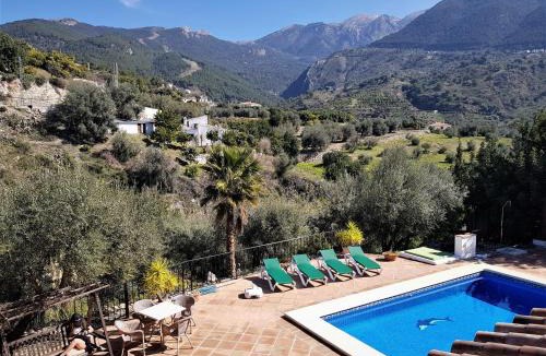 Los Cortijillos Villa | Siempre Verde
