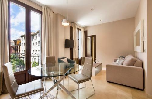 Central District Apartment | Siloe Plaza