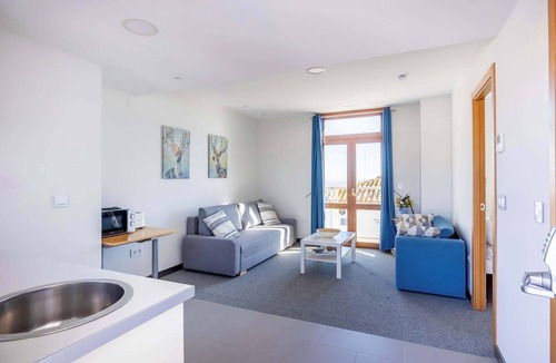 Carmona House | Sleeps 4 - view of Parador of Carmona - Casa Xanadu Carmona