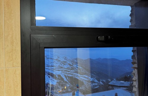 Pradollano Apartment | Snow&sun home
